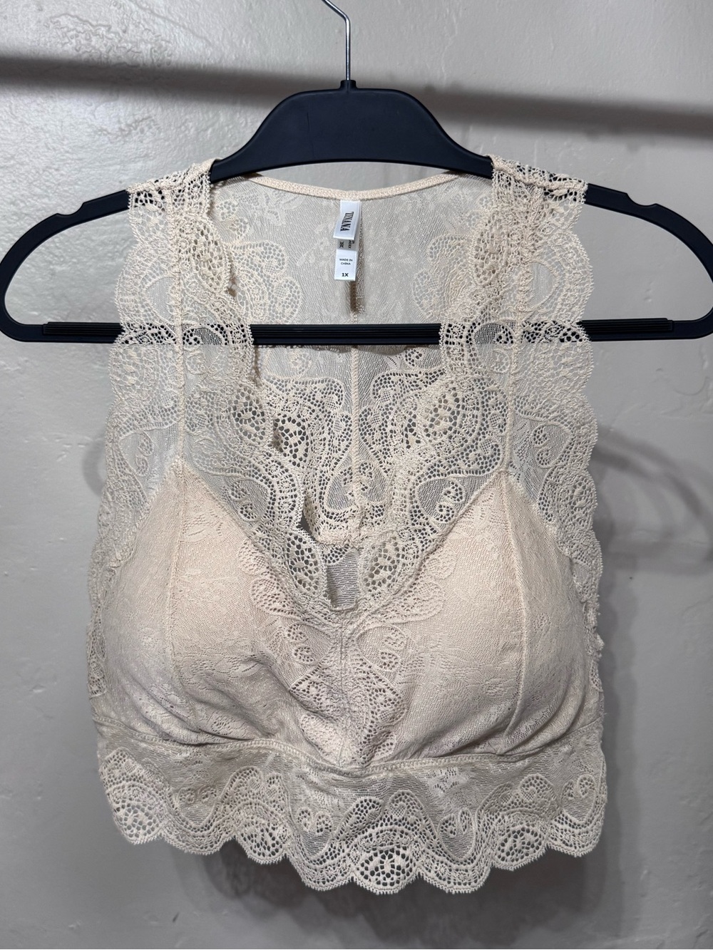 Racerback Lace Bralette in Light Cream - Picture 2 of 10